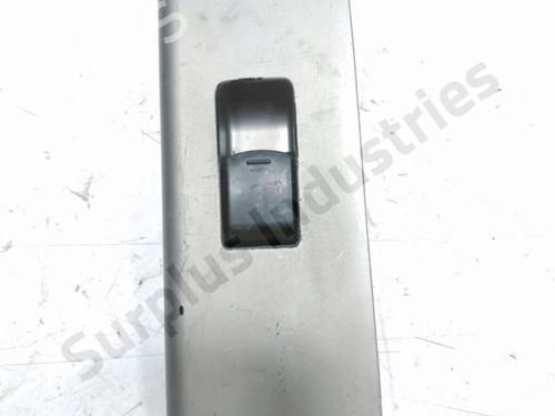 hjre-fortil-elrude-kontakt-nissan-pathfinder-iii-r51-2005-32202982 main image