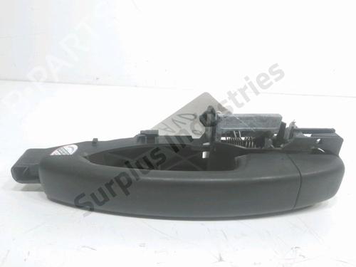 Used Front right exterior door handle Front right exterior door handle 33191357 33191357