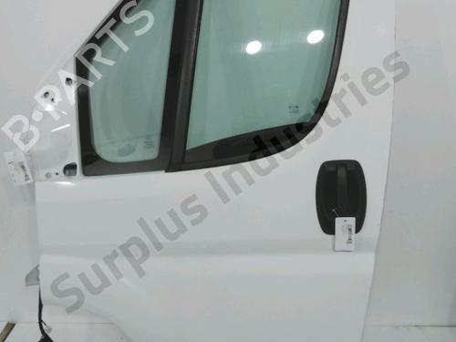 Used Left front door CITROËN JUMPER II Van 2.2 HDi 130 (130 hp) 31955314