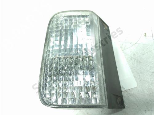 Luz marcha-a-trás Luz marcha-a-trás RENAULT TRAFIC II Bus (JL) 2.0 dCi 90 (JL00, JL01, JL0H, JL0M, JL0P, JL0S) (90 hp) 36519602 36519602