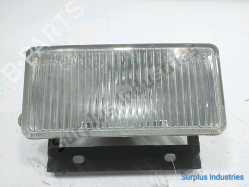 Feu de brouillard avant droit OPEL FRONTERA B (U99) 2.2 DTI (6B_66, 6B_76) (120 hp) 32131599