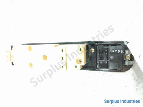 Left front window switch MITSUBISHI L200 (K7_T, K6_T, K5_T) 2.5 TD 4WD (K74T) | BP32379817I27