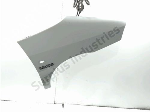 Used Right front fenders Right front fenders 38300386 38300386