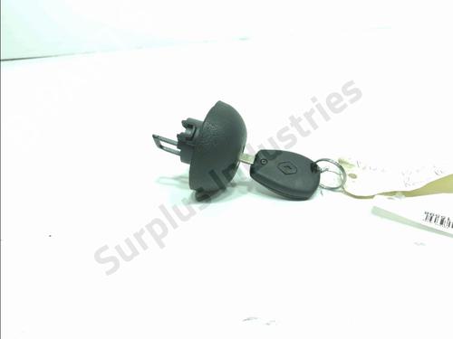 Used Fuel cap Fuel cap 37167214 37167214