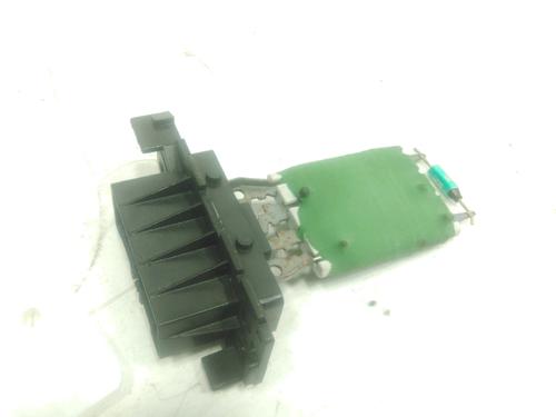 Used Heater resistor PEUGEOT EXPERT Van (VF3A_, VF3U_, VF3X_) 1.6 HDi 90 8V (90 hp) 31954289