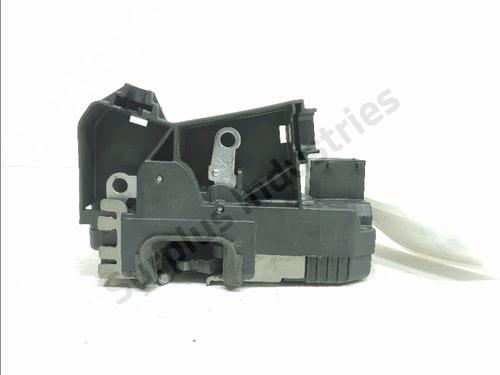 Front right lock RENAULT TRAFIC II Van (FL) 1.9 dCi 100 (FL0C, FL0K, FL0B) | BP34001363C97 - Image 2