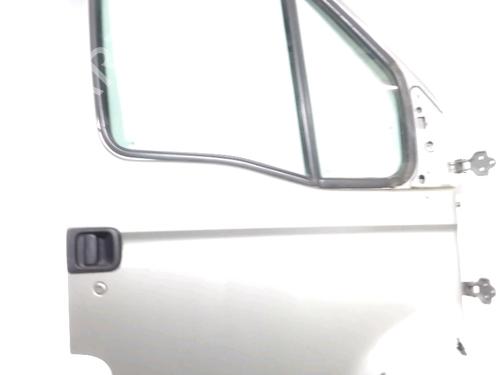 right-front-door-renault-master-ii-van-fd-1997-1998-1999-2000-2001-2002-2003-2004-2005-2006-2007-2008-2009-2010-2011-2012-2013-31955264 main image