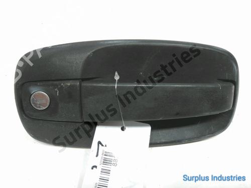 Used Front left exterior door handle OPEL VIVARO A Van (X83) 2.0 CDTI (F7) (90 hp) 31955211