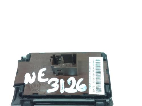 Headlight switch FIAT DUCATO Van (250_) 130 Multijet 2,3 D | BP37457934I24 - Image 2