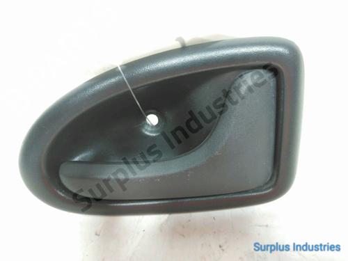 Used Front right interior door handle RENAULT TRAFIC II Bus (JL) 1.9 dCI 100 (JL0C, JL0K) (101 hp) 31955227