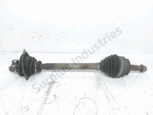 Used Left front driveshaft Left front driveshaft RENAULT MASTER II Van (FD) 2.8 dTI (FD0C, FD0F, FD2B, FD2F, FD3C, FD3F) (114 hp) 33262190 33262190