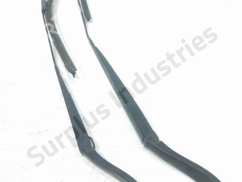 Used Front windshield wiper arm Front windshield wiper arm 31955768 31955768