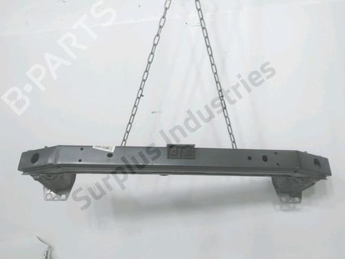 Used Front bumper reinforcement Front bumper reinforcement 33262233 33262233