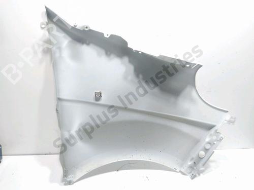 Left front fenders RENAULT TRAFIC II Van (FL) 2.0 dCi 115 (FL01, FL0U, FL00, FL0H, FL0M) | BP32379810C41