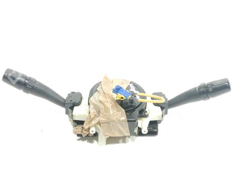 steering-wheel-controls-kia-sorento-i-jc-2002-2003-2004-2005-2006-2007-2008-2009-2010-2011-31954753 main image