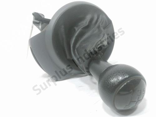 Used Shift knob Shift knob 32694763 32694763