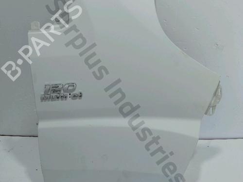 Used Right front fenders Right front fenders 39490260 39490260