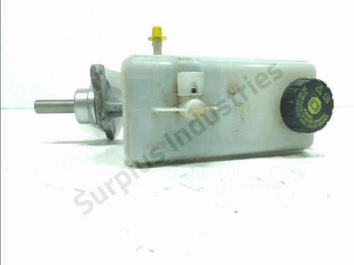 Brake master cylinder RENAULT TRAFIC II Van (FL) 2.0 dCi 90 (FL0H, FL00, FL01, FL0M, FL0P, FL0S) | BP38104062M77 - Image 2