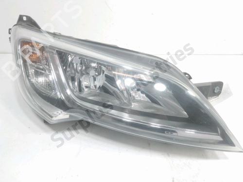 Used Right headlight Right headlight CITROËN JUMPER II Van 2.2 BlueHDi 140 (140 hp) 33686600 33686600