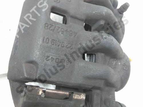 Used Right front brake caliper Right front brake caliper 31954616 31954616