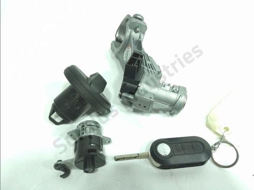 Electronic module IVECO DAILY VI Van 33S14, 35S14, 35C14, 42S14 | BP38104061M83 - Image 3