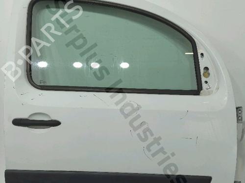 Used Right front door Right front door 38497089 38497089