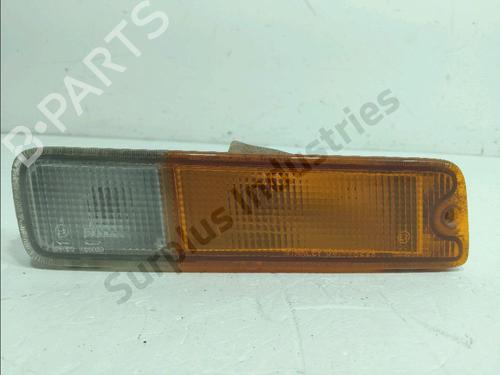 Clignotant avant droit Clignotant avant droit MITSUBISHI L200 (K7_T, K6_T, K5_T) 2.5 TD 4WD (K74T) (115 hp) 36288993 36288993