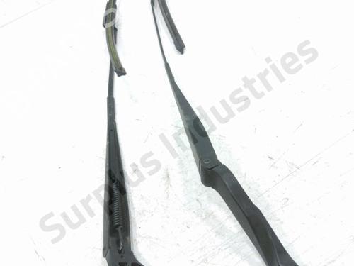 front-windshield-wiper-arm-citroen-jumper-ii-van-2006-31955771 main image