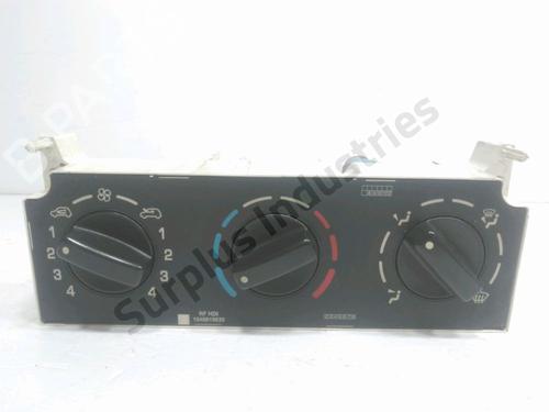 Used Climate control Climate control 33733847 33733847