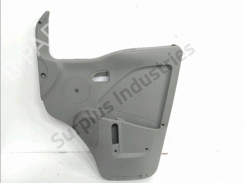 Forreste højre beklædning Forreste højre beklædning RENAULT MASTER II Van (FD) 2.5 dCi 100 (FD0U, FD0V, FD3U, FD3V, FD8U, FD8V) (99 hp) 35972812 35972812