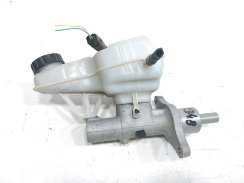 Used Brake master cylinder Brake master cylinder 31954556 31954556