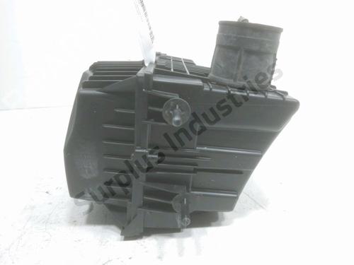 Used Air filter box RENAULT MASTER III Van (FV) 2.3 dCi 165 FWD (FV0P, FV0U, FV11, FV12, FV1E) (163 hp) 31953982