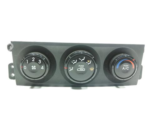 Commande Chauffage KIA SORENTO I (JC) 2.5 CRDi 4WD (140 hp) 31954772