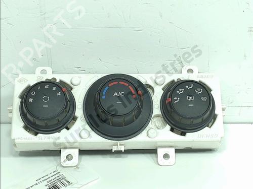 Used Climate control Climate control 37220863 37220863