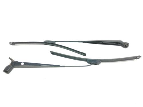 Vindspejlsviskerarm Vindspejlsviskerarm NISSAN TERRANO II (R20) 2.7 TDi 4WD (125 hp) 34338006 34338006