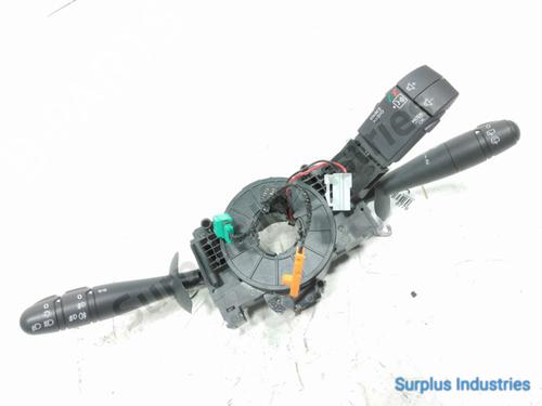 Used Steering wheel controls RENAULT TRAFIC II Bus (JL) 2.0 dCi 115 (JL00, JL01, JL0H, JL0M, JL0U) (114 hp) 32461239