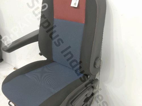 Left front seat RENAULT MASTER III Van (FV) 2.3 dCi 125 FWD (FV0C, FV0D, FV0G, FV0H, FV0J, FV0K,... | BP39765959C15 - Image 2