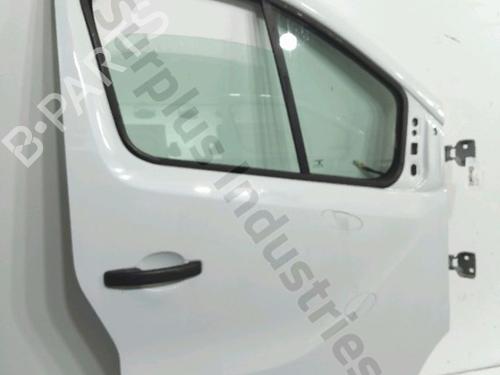 Used Right front door Right front door RENAULT TRAFIC III Van (FG_) 1.6 dCi 140 (FGMA, FGMC) (140 hp) 35808422 35808422