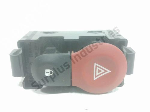 Used Warning switch Warning switch RENAULT KANGOO Express (FW0/1_) 1.5 dCi 75 (FW07, FW10, FW04) (75 hp) 33866997 33866997