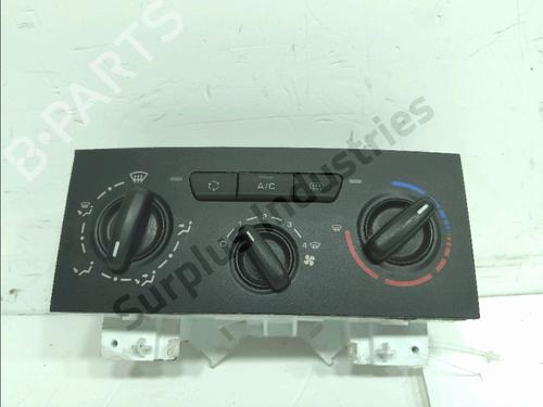 Used Climate control Climate control 38433145 38433145