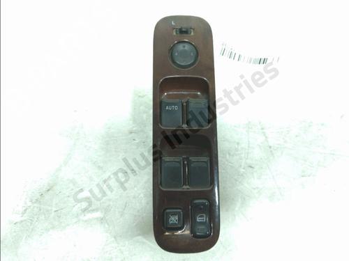 Pulsantiera anteriore sinistra Pulsantiera anteriore sinistra SUZUKI GRAND VITARA I (FT, HT) 2.0 HDI 110 16V 4x4 (SQ420D, TD83V, JA420WD) (109 hp) 35941154 35941154