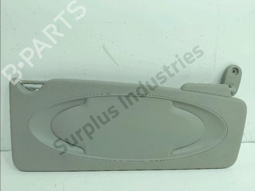 Used Right sun visor Right sun visor 38480315 38480315