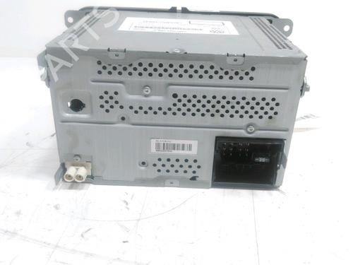 Radio VW TRANSPORTER T5 Van (7HA, 7HH, 7EA, 7EH) 2.0 TDI | BP31954905E6