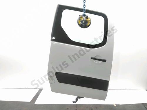 right-slide-door-peugeot-partner-box-bodympv-5_-g_-1996-32843344 main image
