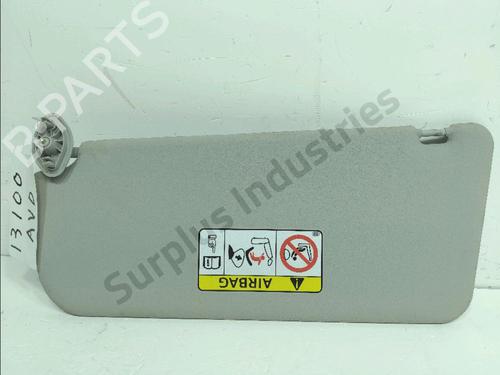 Used Right sun visor Right sun visor 38433168 38433168