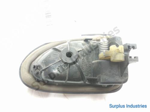 Front left interior door handle RENAULT TRAFIC II Van (FL) 2.0 dCi 115 (FL01, FL0U, FL00, FL0H, FL0M) | BP31955233I13
