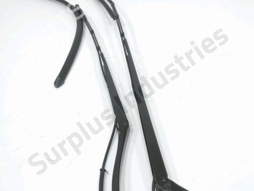 vindspejlsviskerarm-vw-multivan-t7-stm-stn-2021-31955758 main image