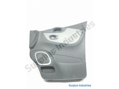 Used Front right panel RENAULT TRAFIC III Van (FG_) 1.6 dCi 115 (FGMD) (116 hp) 31955143