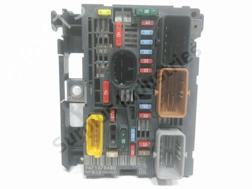 fuse-box-peugeot-partner-box-bodympv-5_-g_-1996-32655570 main image