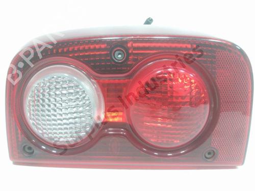 Rückleuchte Rechts für LAND ROVER FREELANDER I (L314) 2.0 Td4 4x4 (109 hp) 32655618
